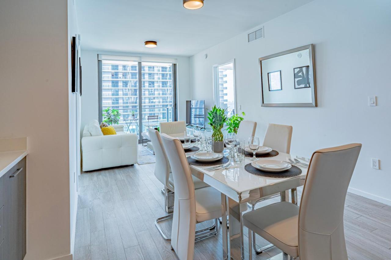 מיאמי Luxurious 2-Bed Apartment With Breathtaking Bay Views!! מראה חיצוני תמונה