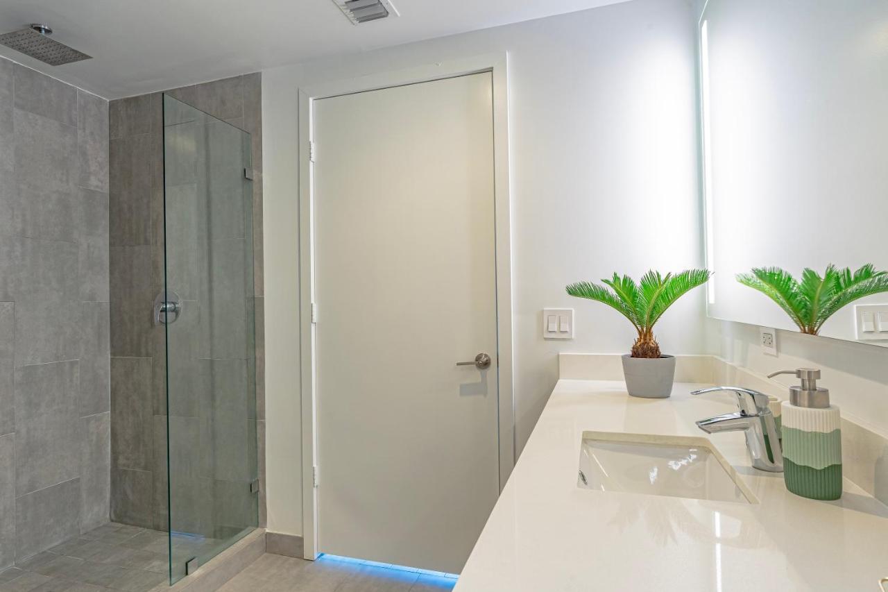 מיאמי Luxurious 2-Bed Apartment With Breathtaking Bay Views!! מראה חיצוני תמונה