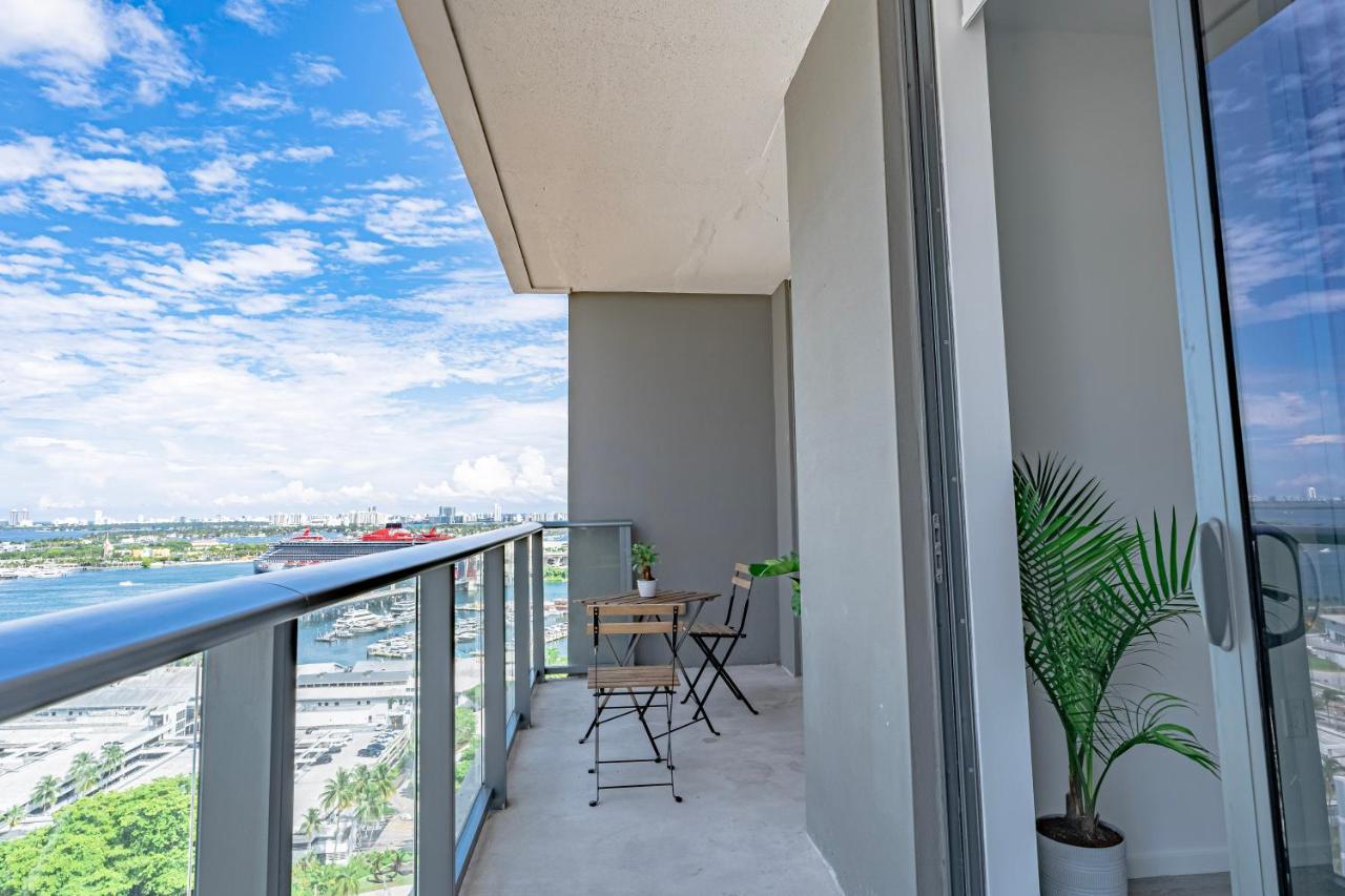 מיאמי Luxurious 2-Bed Apartment With Breathtaking Bay Views!! מראה חיצוני תמונה